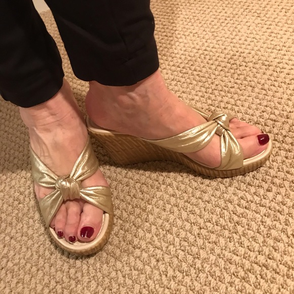 Athena Alexander Shoes - Beautiful wedges Athena Alexander Shoes - Beautiful wedges
